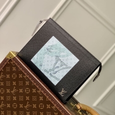 LV Clutch Bags